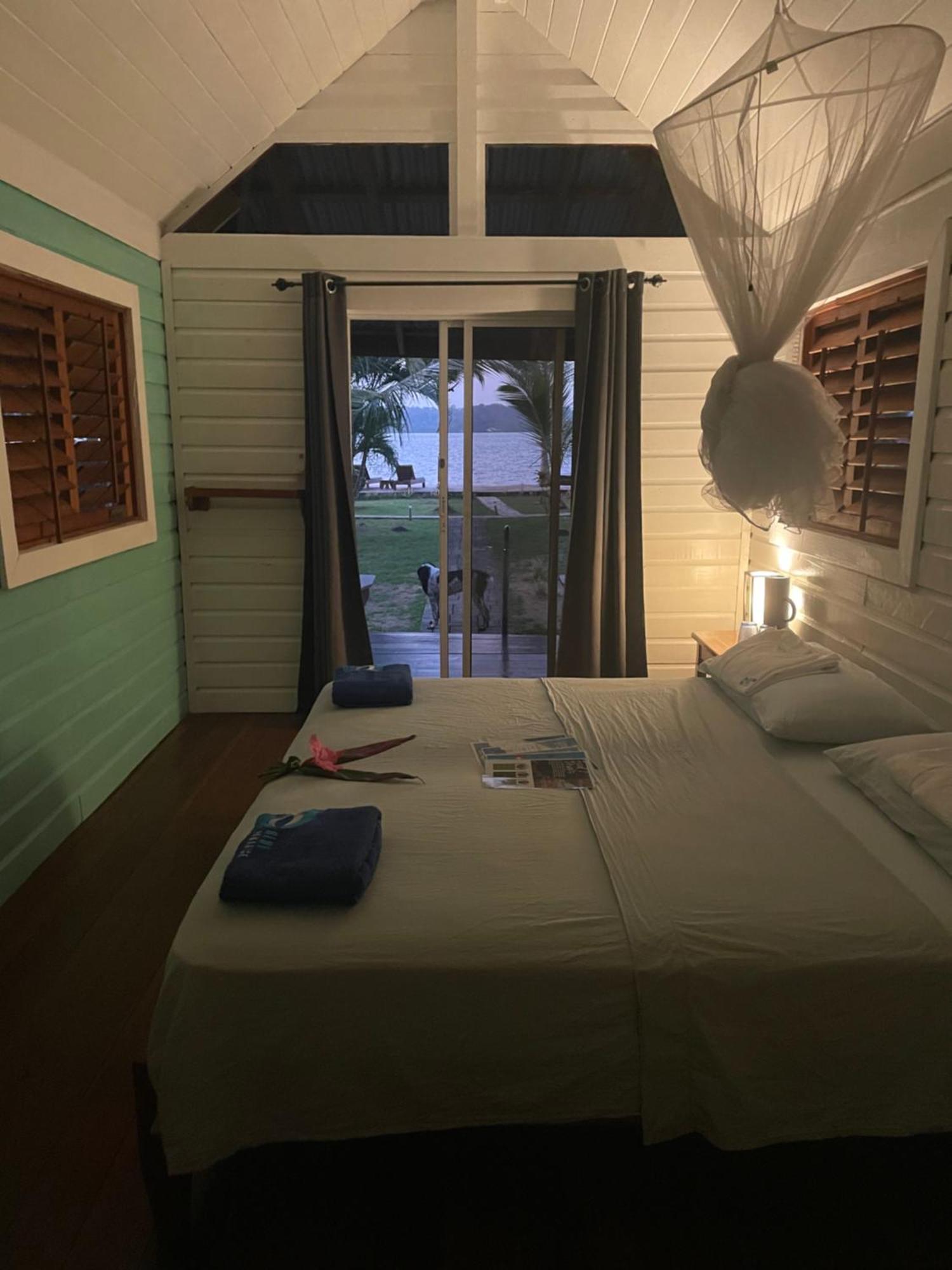 Hotel Dolphin Blue Paradise Bocas del Toro